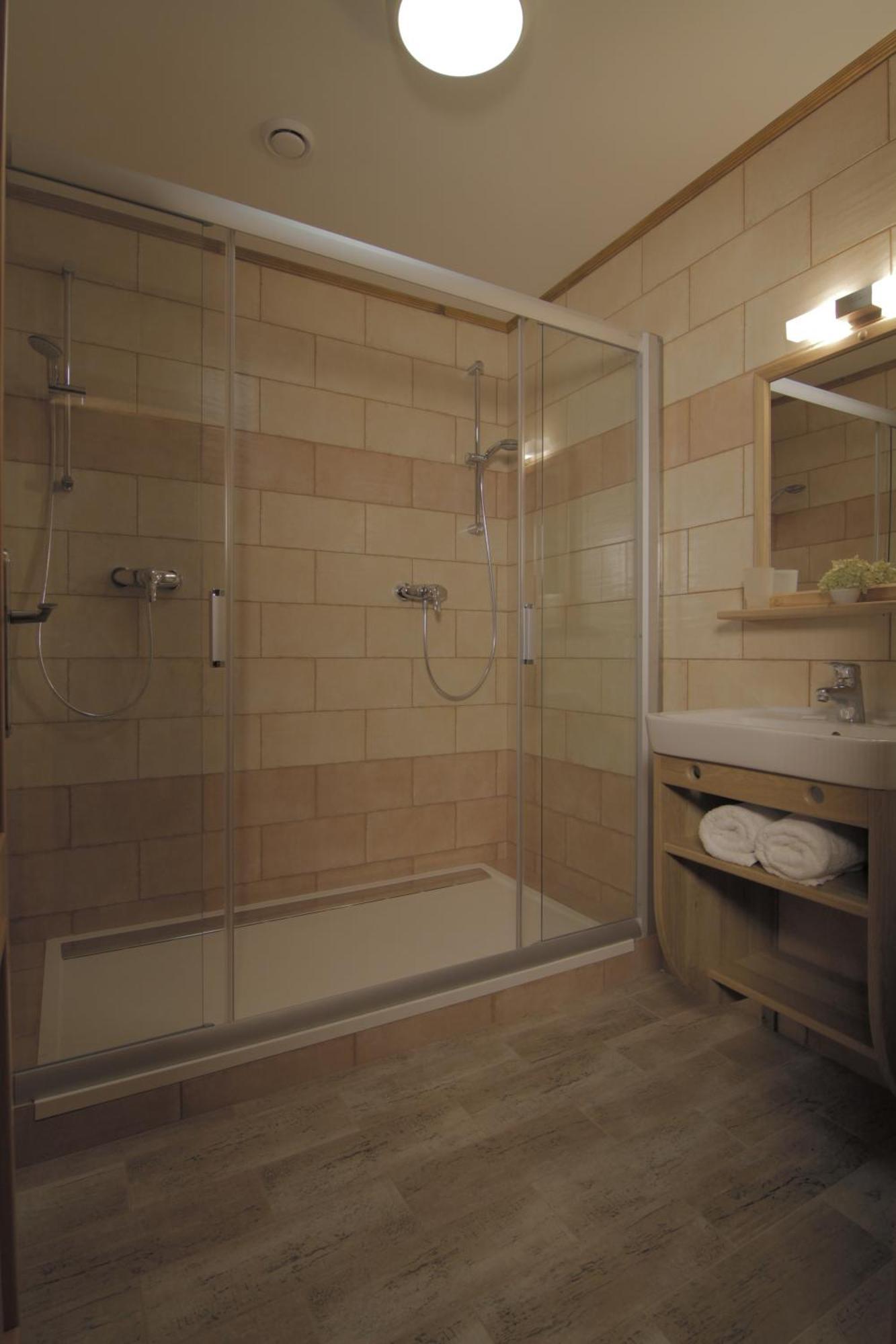 Pension U Lipy Bynovec Zimmer foto
